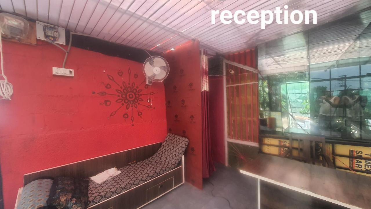 Amruta Homestays Chikhaldara Exteriör bild