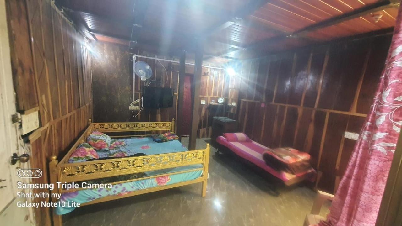 Amruta Homestays Chikhaldara Exteriör bild