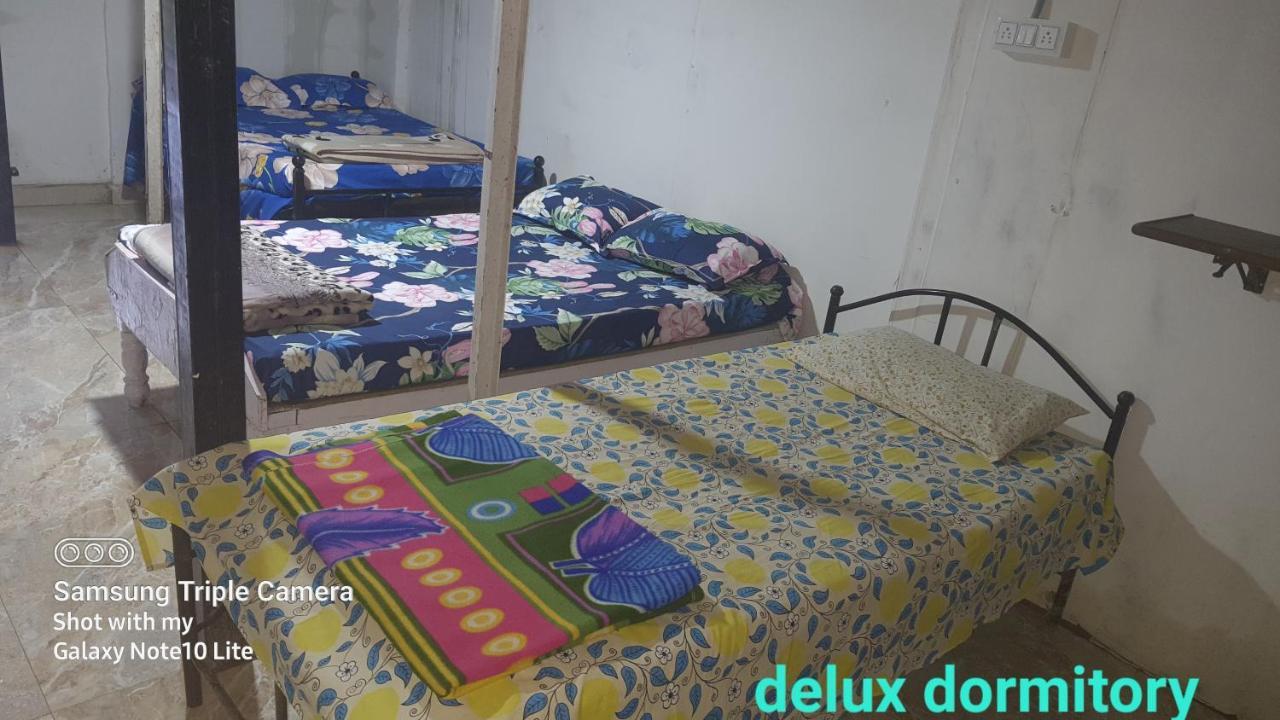 Amruta Homestays Chikhaldara Exteriör bild