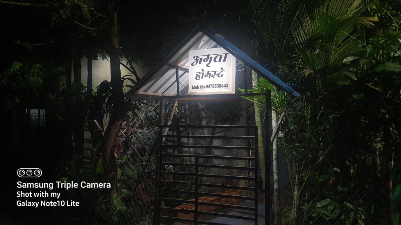Amruta Homestays Chikhaldara Exteriör bild
