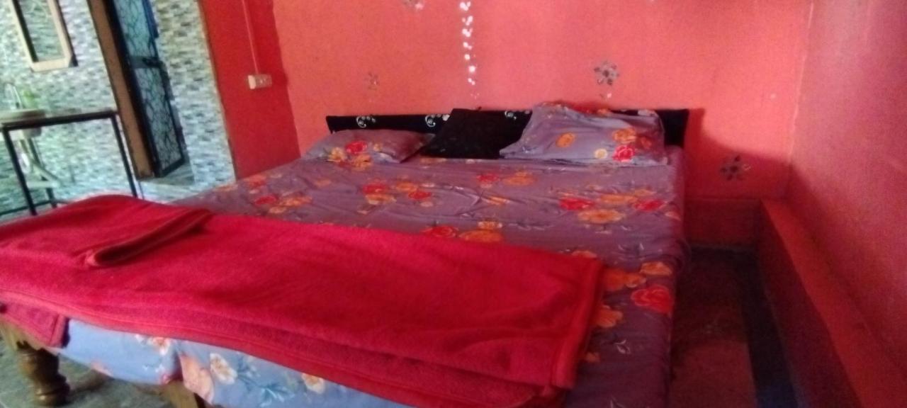 Amruta Homestays Chikhaldara Rum bild