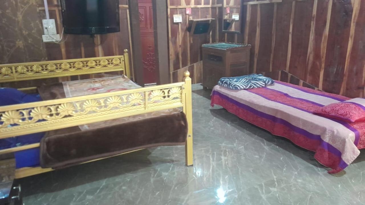 Amruta Homestays Chikhaldara Rum bild