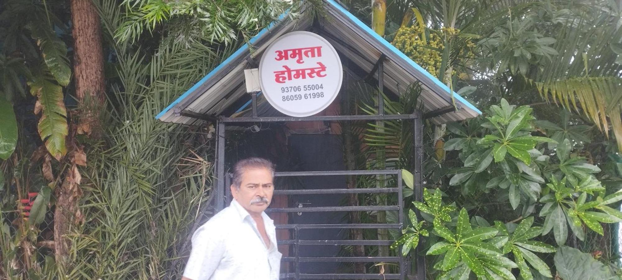 Amruta Homestays Chikhaldara Exteriör bild